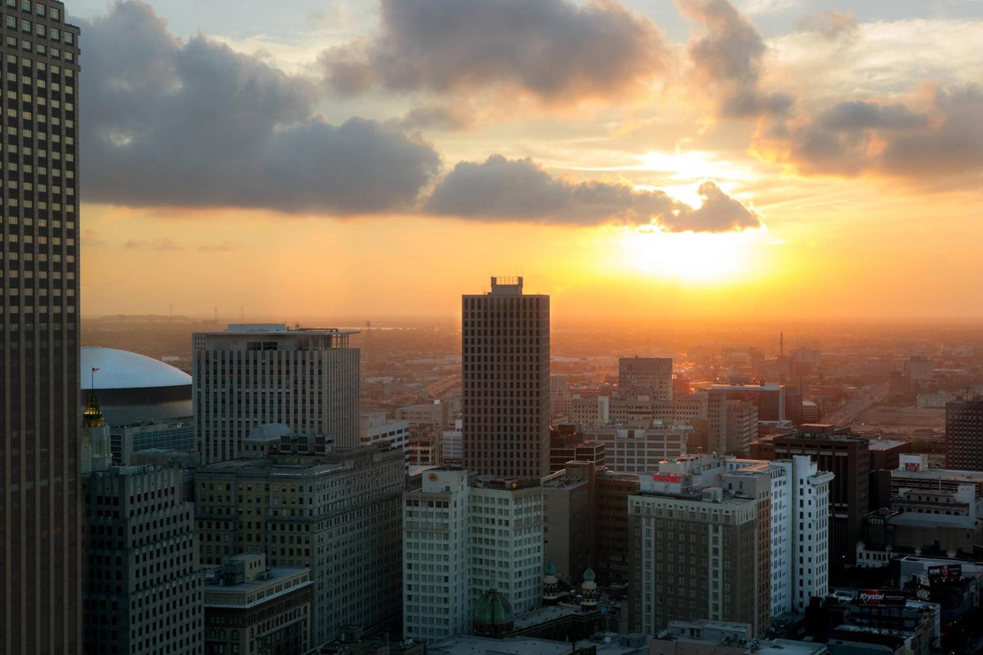 New Orleans Marriott Hotel Exterior photo